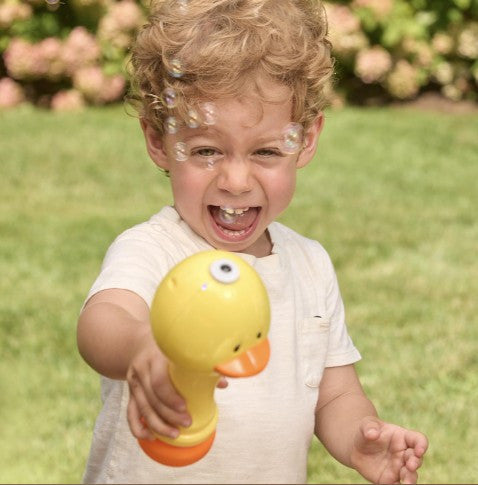 LED ILLUMINTING LIGHT & BUBBLE WANDS -DUCK OR RABBIT