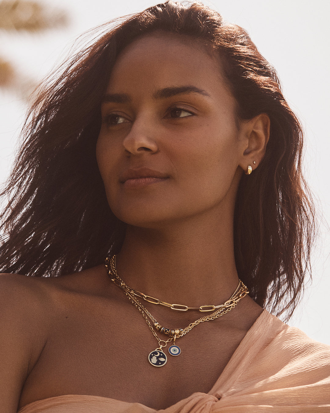 Good Vibrations Coin Necklace (gold)