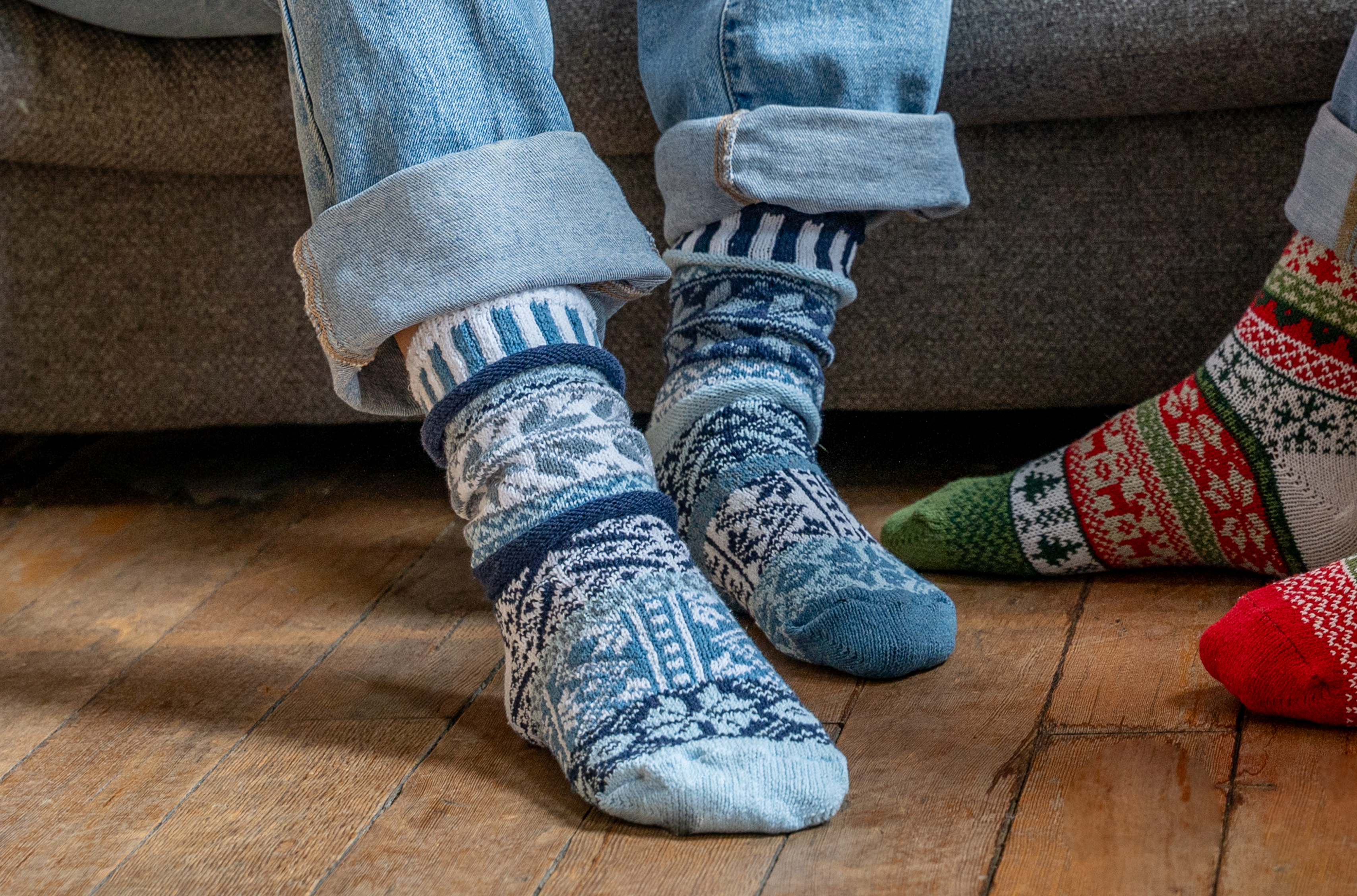 Snowdrop Cozy Crew Socks - Small (W: 6-8, M: 5-7)