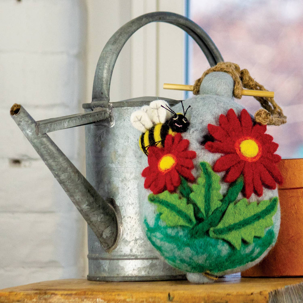 Birdhouse: Bumblebee