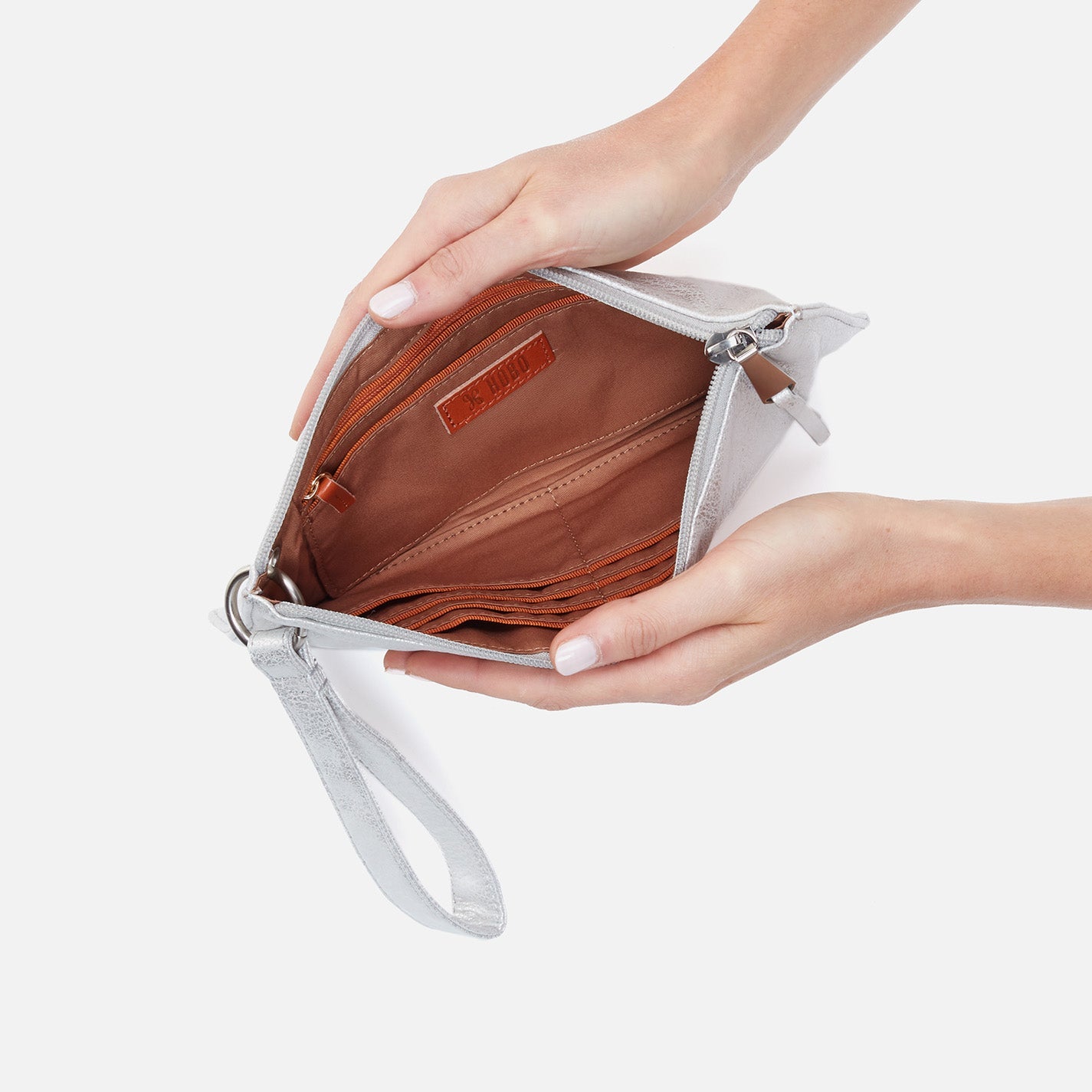 VIDA WRISTLET-SILVER