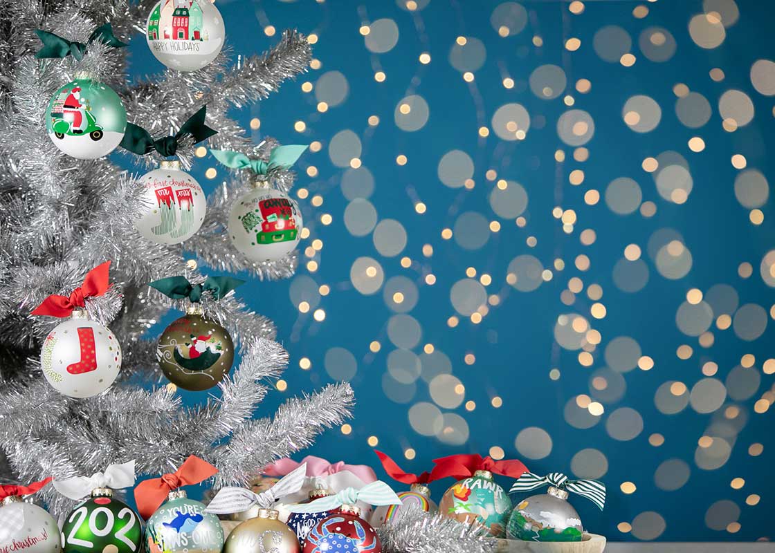 AWAY WE GO 100MM GLASS ORNAMENT