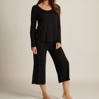 Wide-Leg Capri: Black: Medium