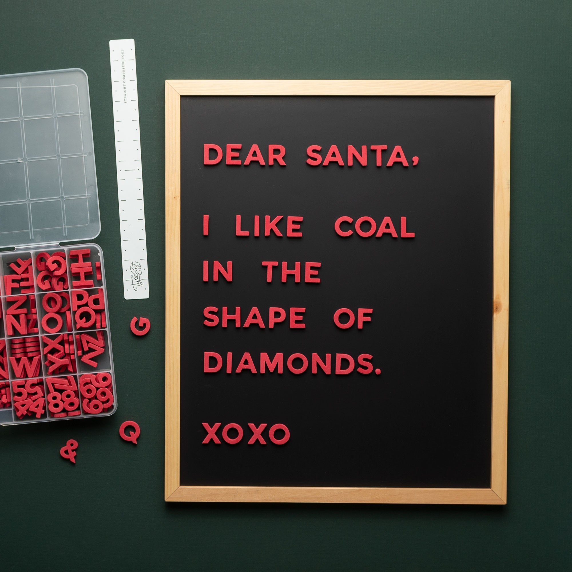 Magnetic Letters Holly Berry (classic serif)