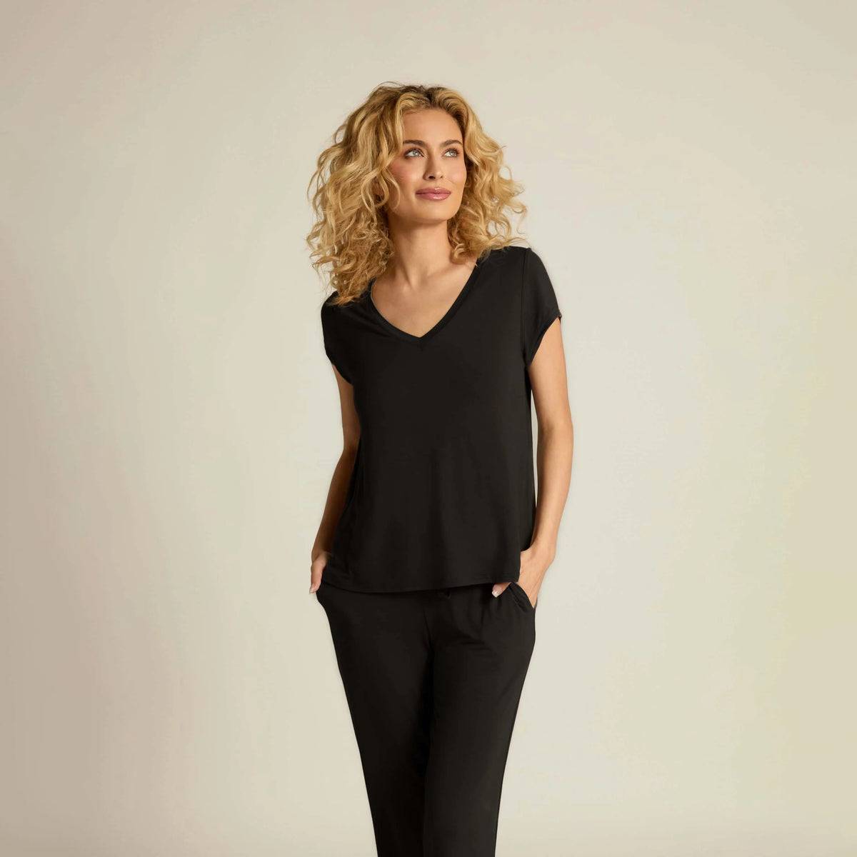 Classic V-Neck Tee Shirt/pajama top: black: Medium