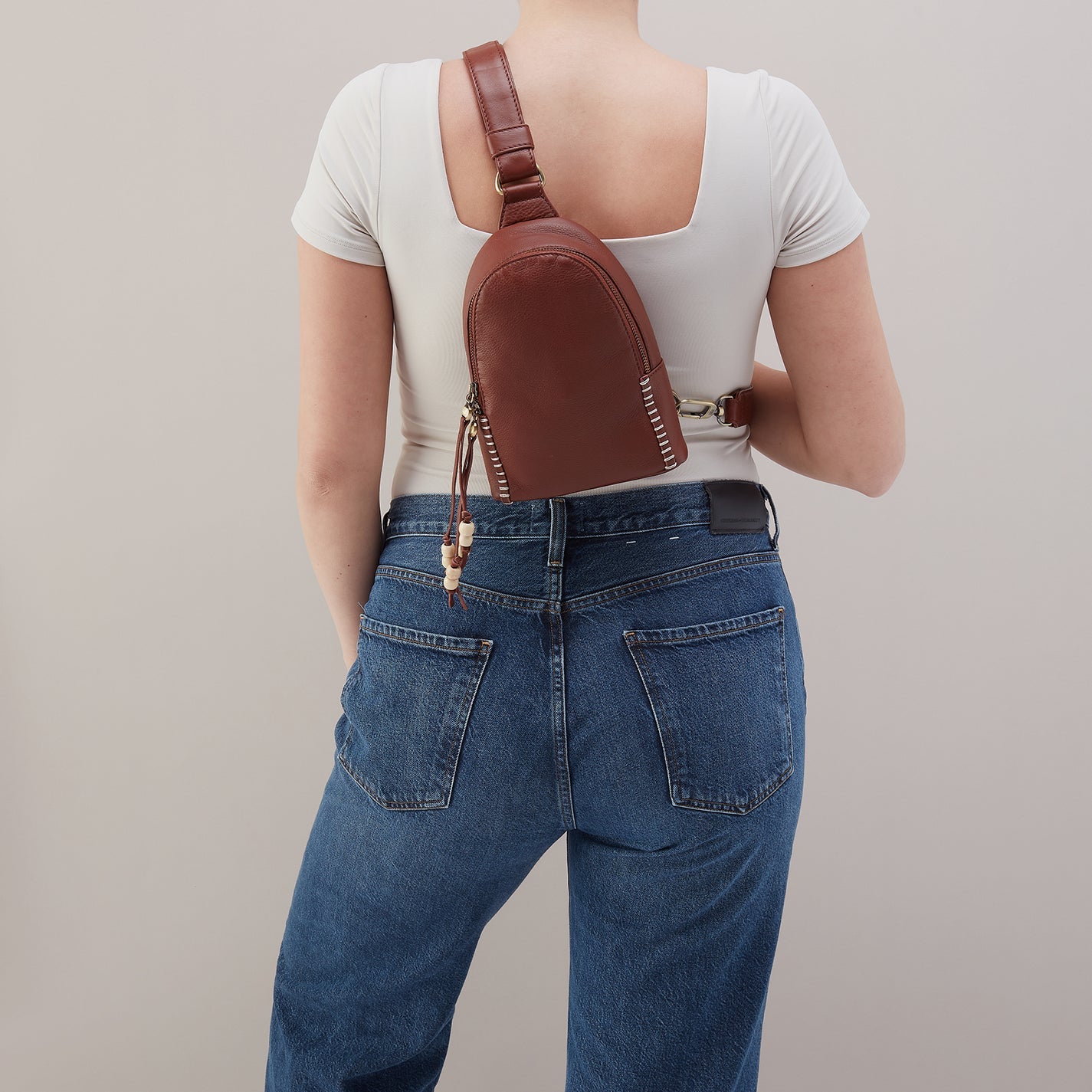 HOBO BAG FERN SLING-COCOA BEAN