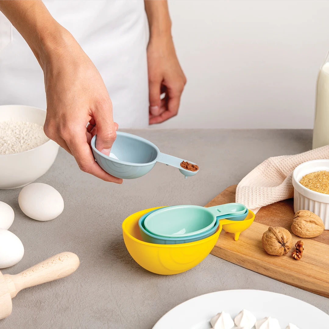 Shelly Measuring Cups & Spoons Set