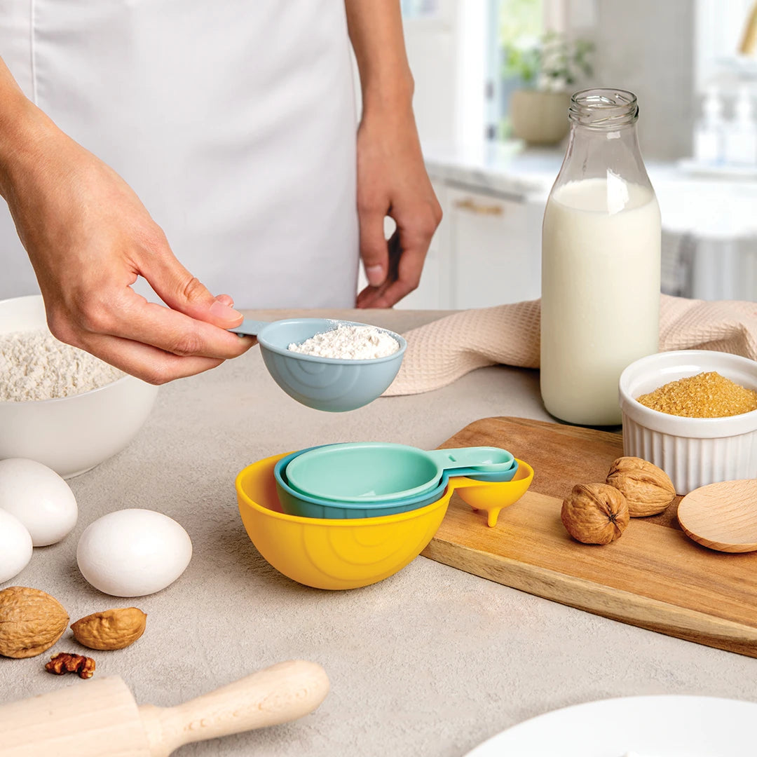 Shelly Measuring Cups & Spoons Set