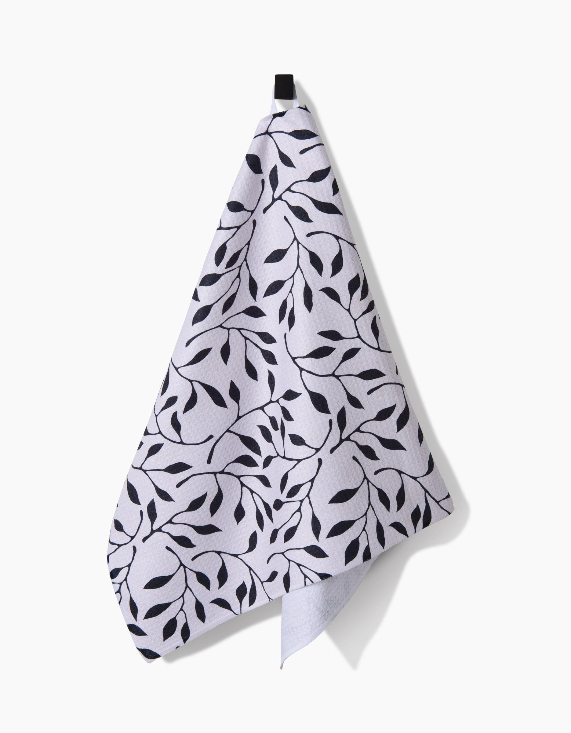 GEOMETRY TOWEL-LAY IT DOWN