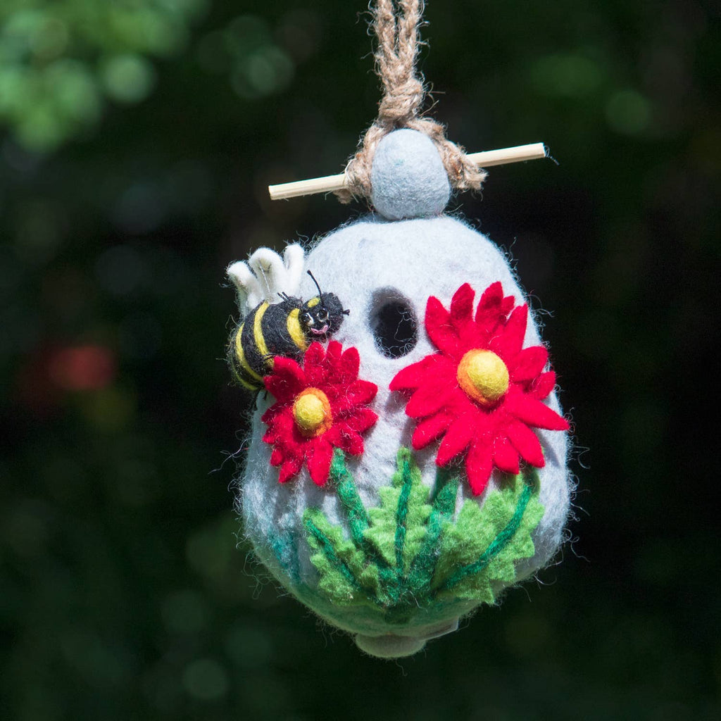 Birdhouse: Bumblebee