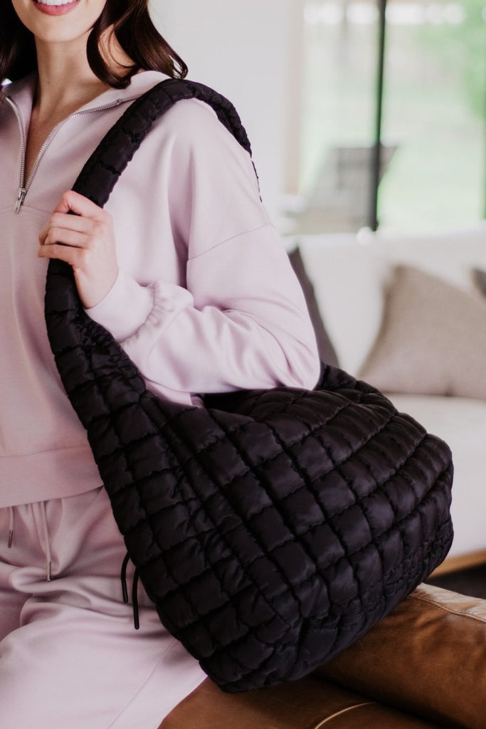 BLACK OVERSIZED QUILTED HOBO TOTE BAG
