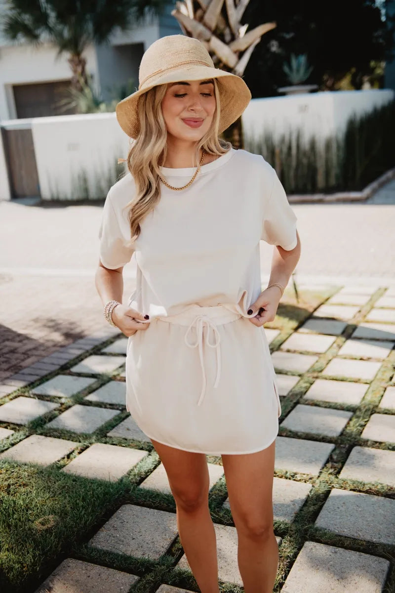 SCUBA SKIRT SET-BEIGE & CREAM-SMALL