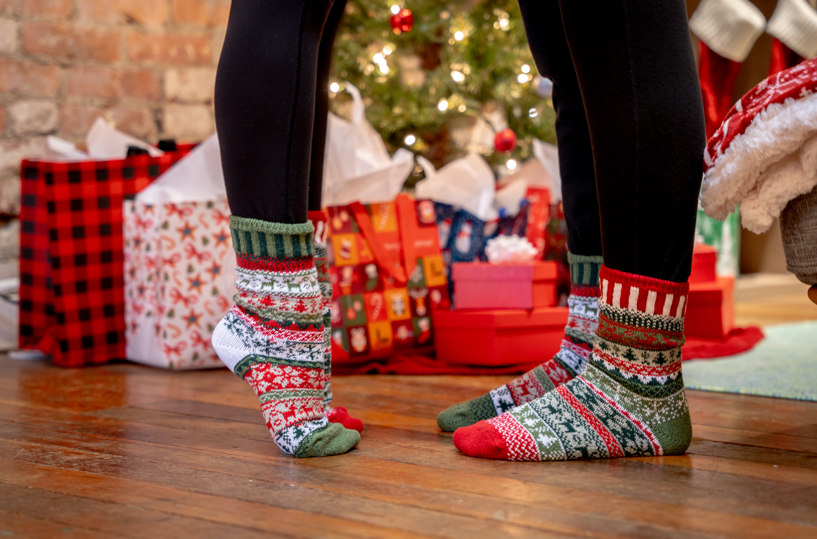 Yuletide Christmas Crew Socks - Small (W: 6-8, M: 5-7)