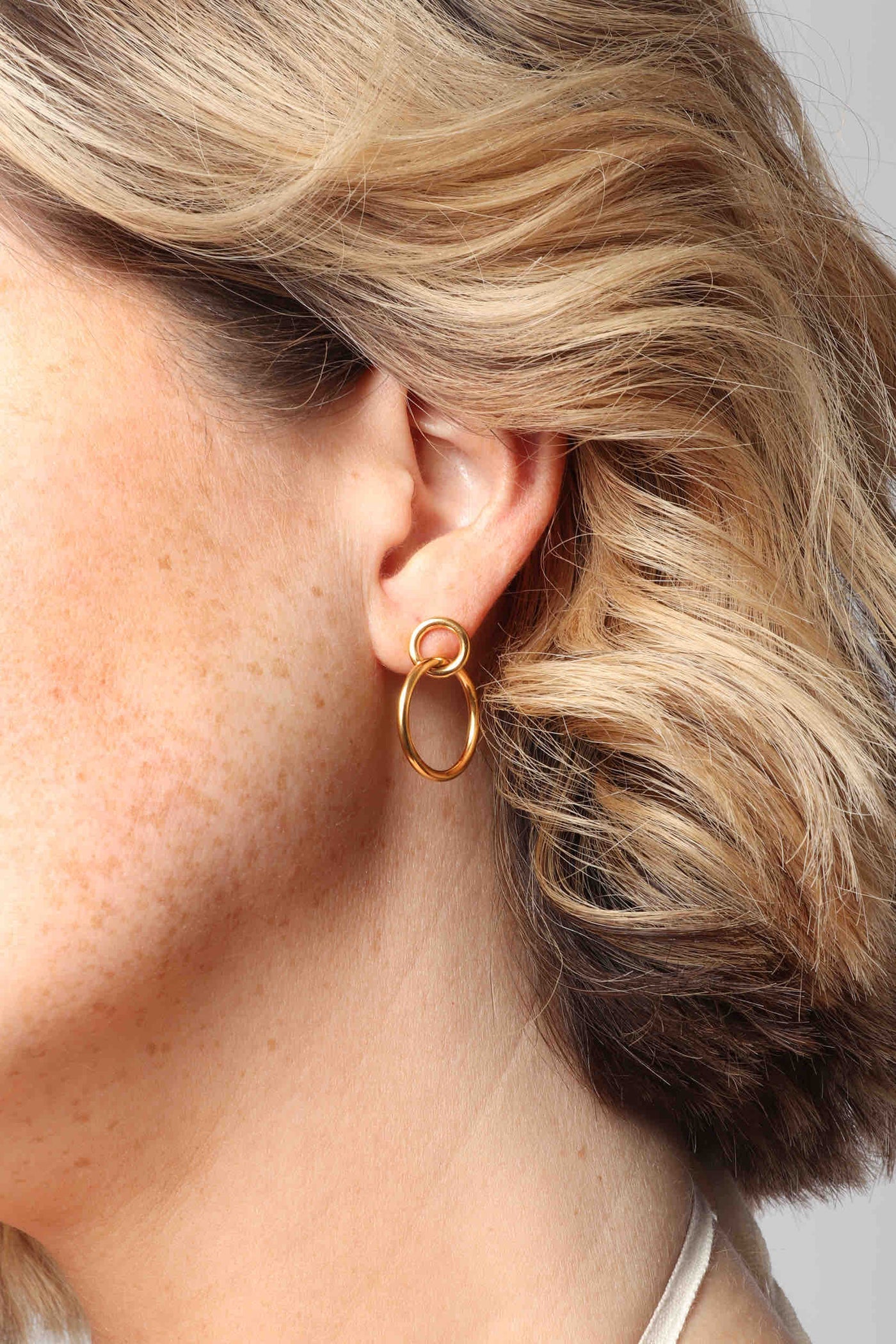 Ven Hoops 1" - Gold