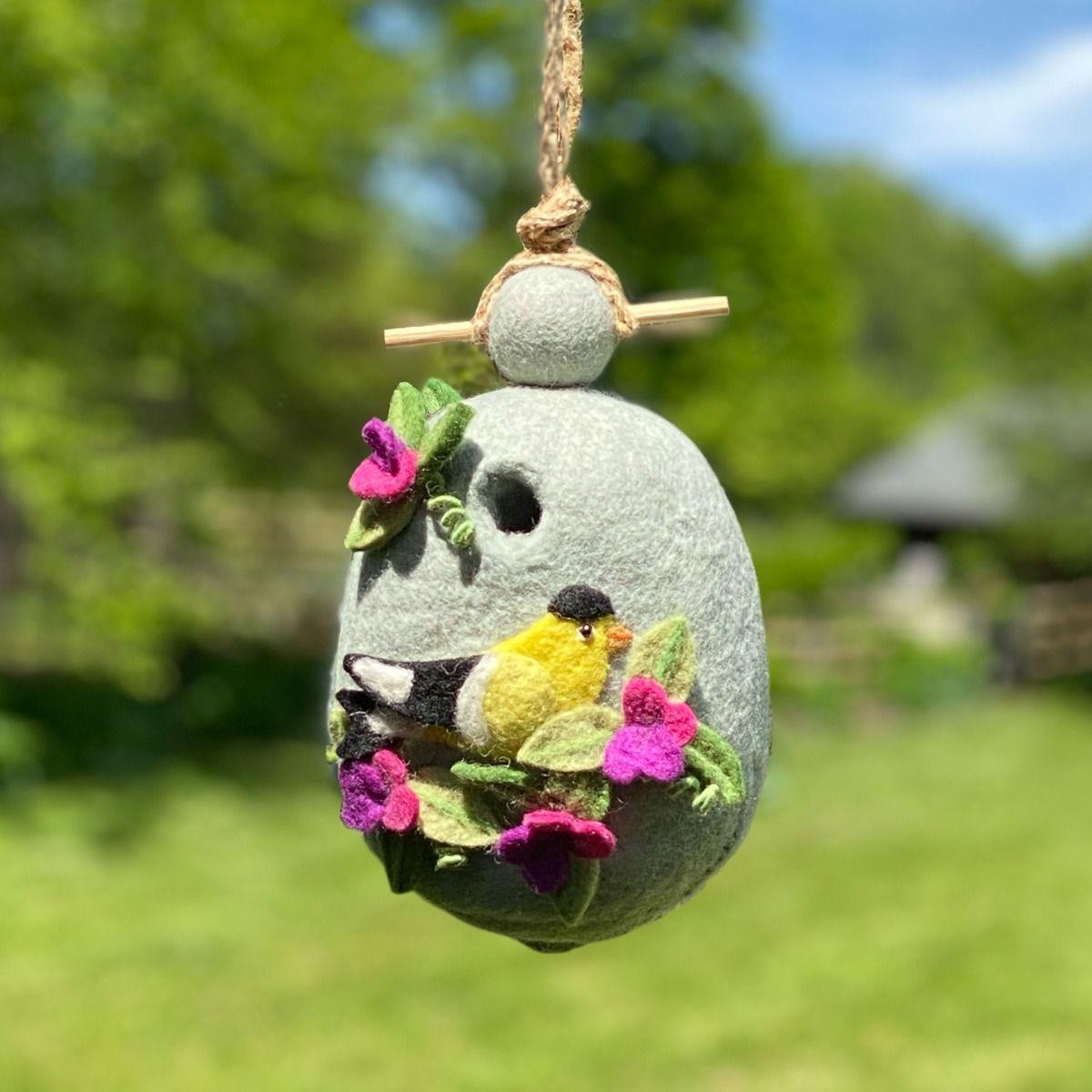 FELT POT; SWEET PEA GOLDFINCH
