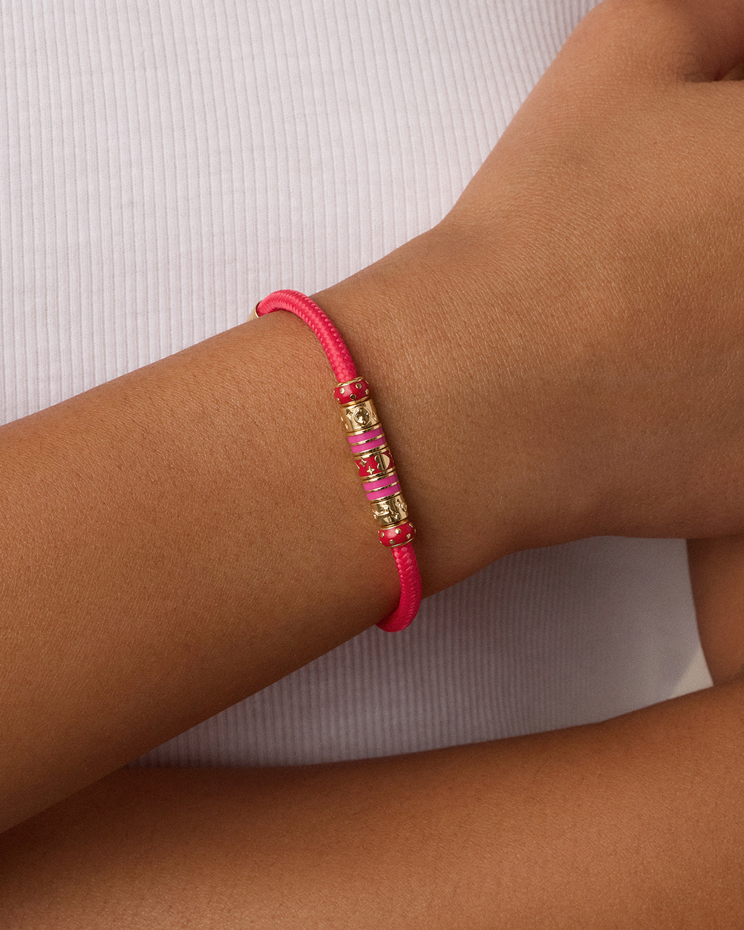 Love U Paracord Bracelet (gold)