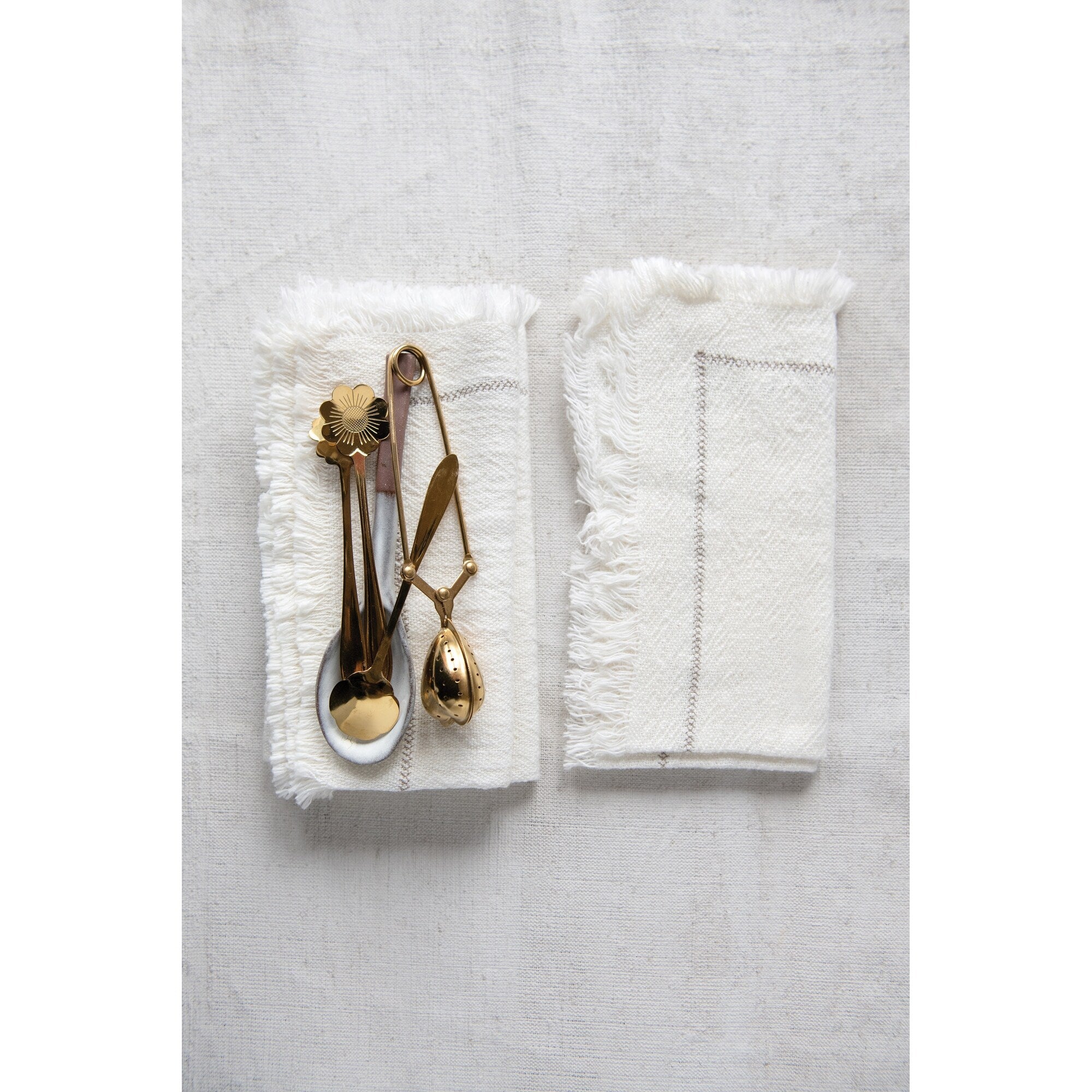 18" Sq. Cotton Embroidered Napkins, white (set of 4)