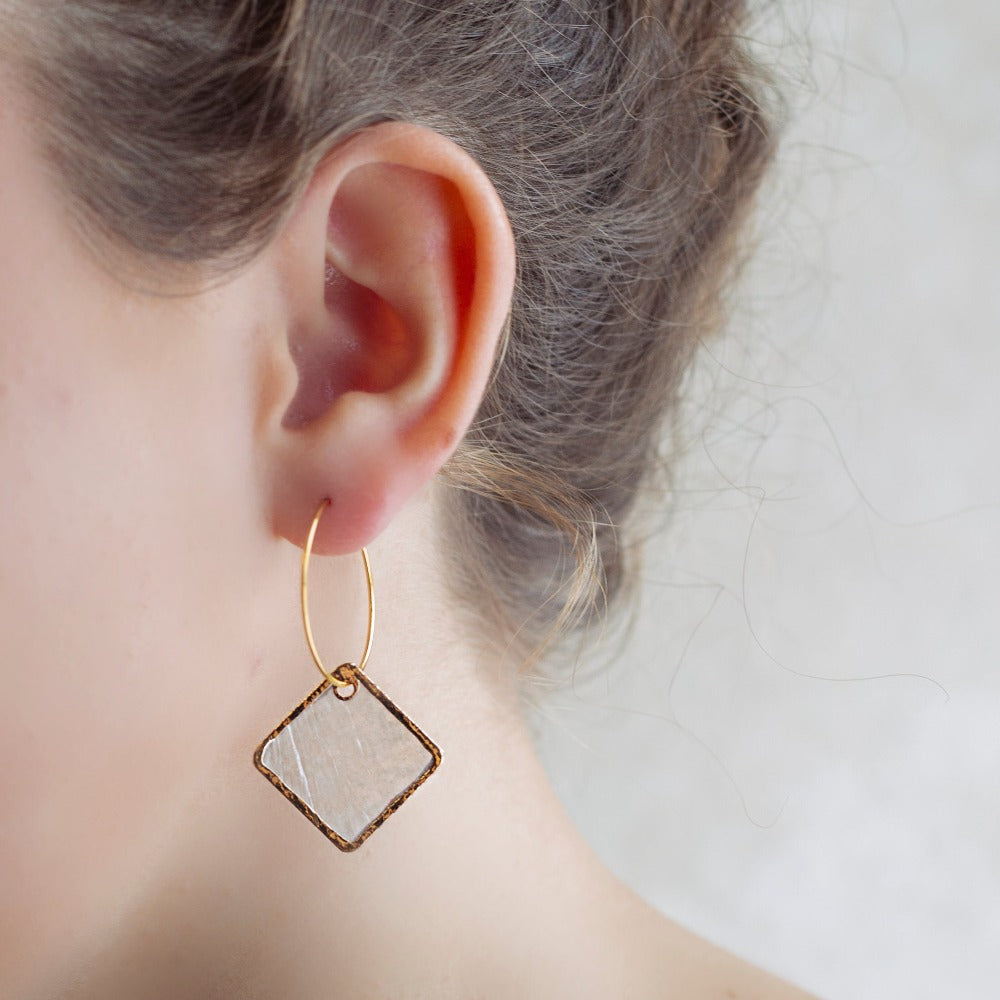 Intentions Earrings Capiz Shell - Diamond