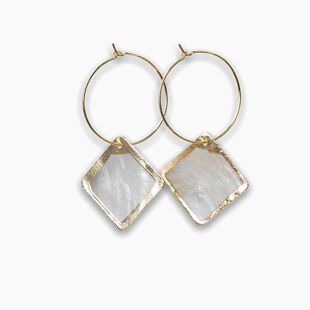 Intentions Earrings Capiz Shell - Diamond