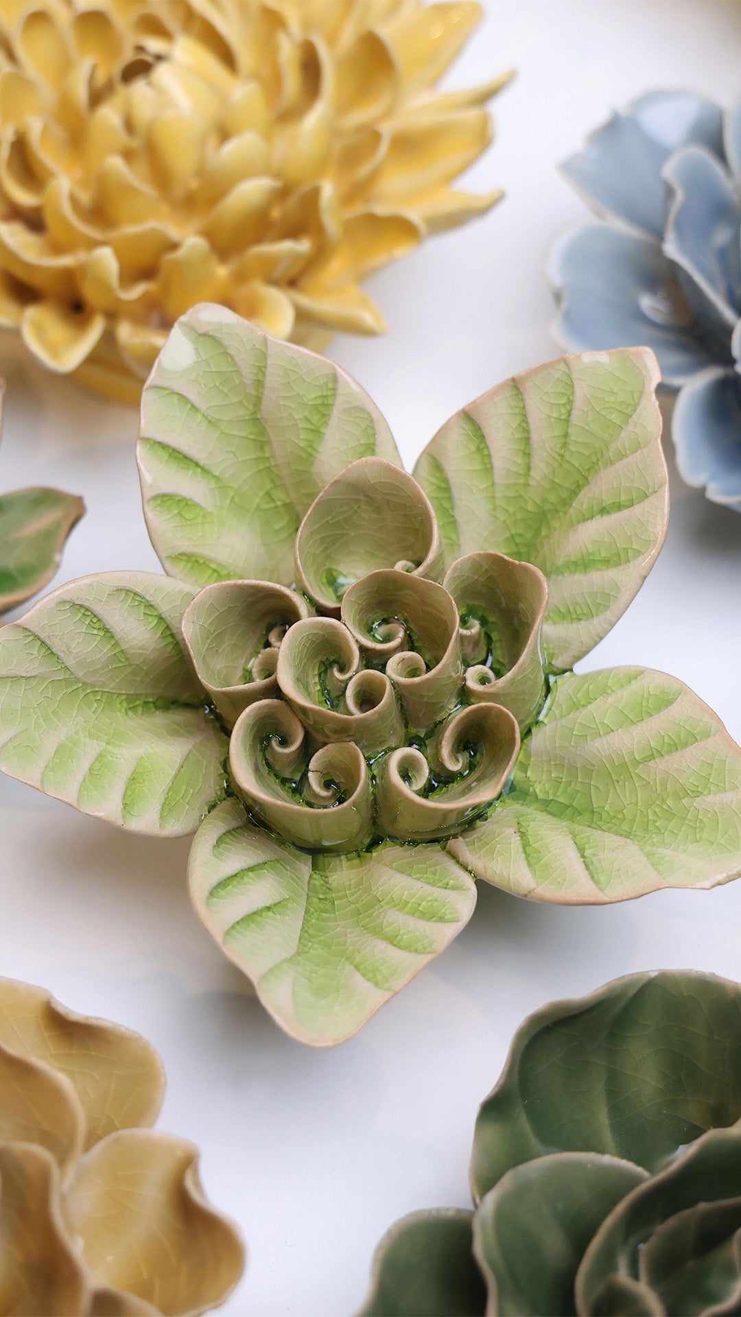 CERAMIC FLOWER-EASTER WEDDING-MAIDEN LOTUS