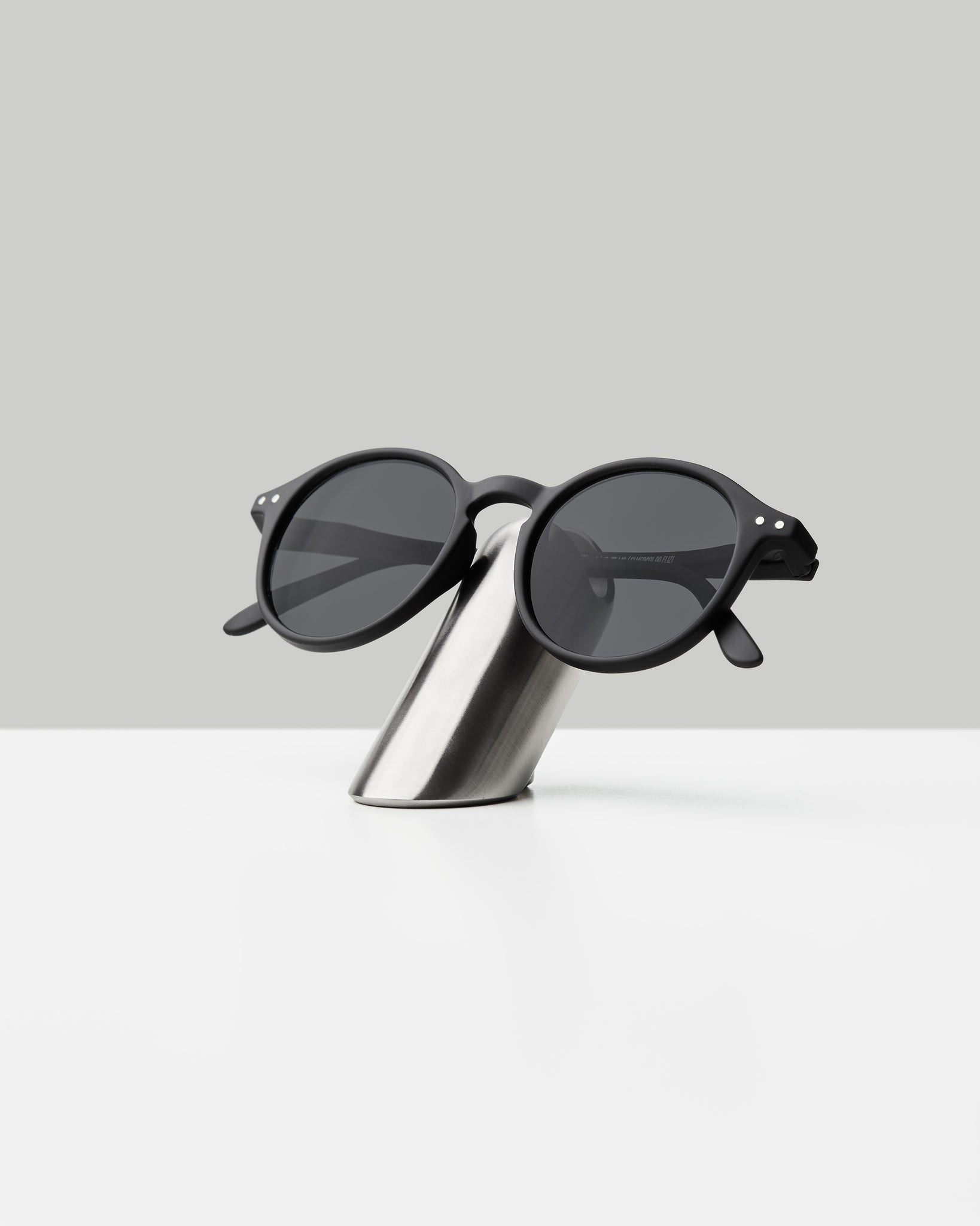 Eyewear Stand - Brass