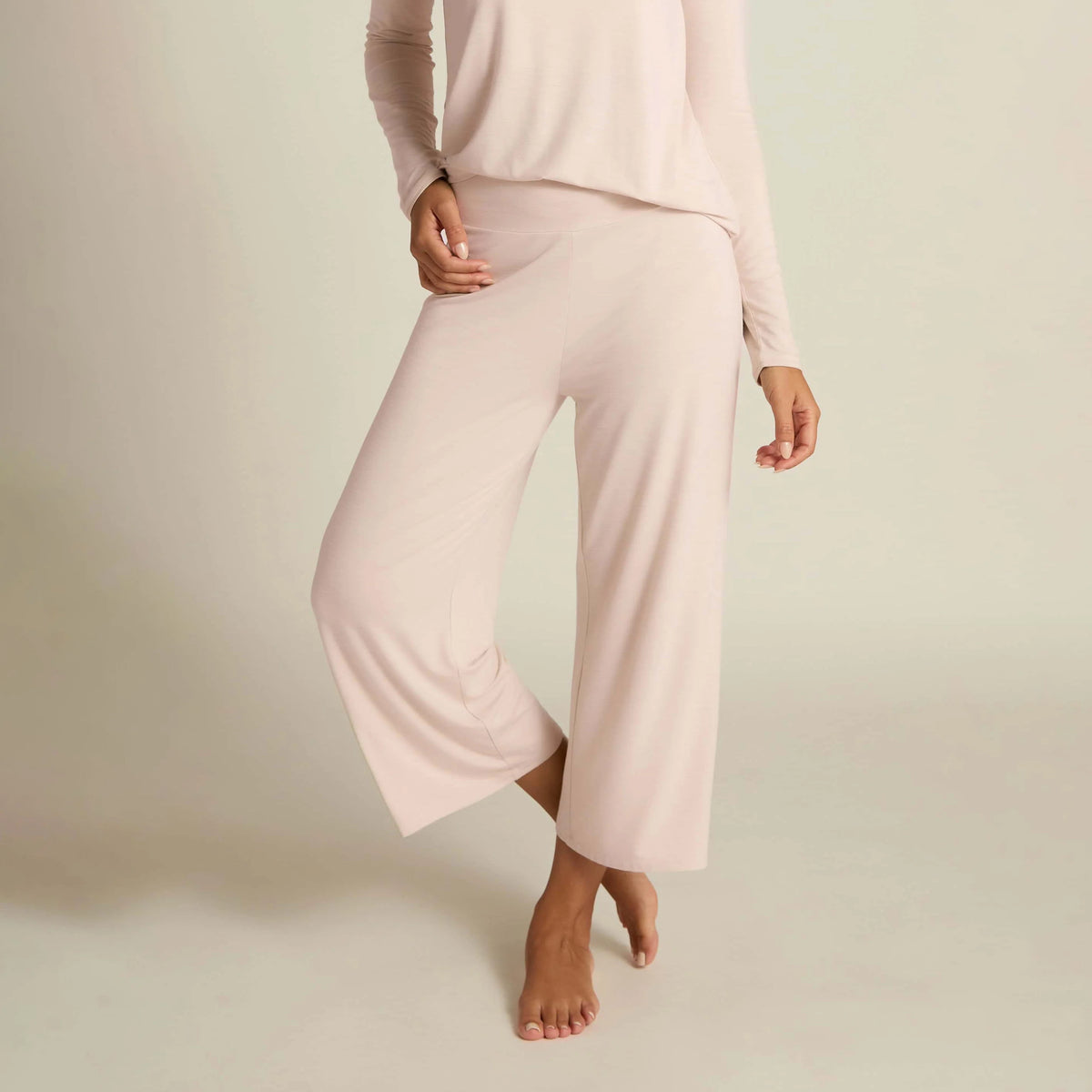 Wide-Leg Capri: Pink: Small