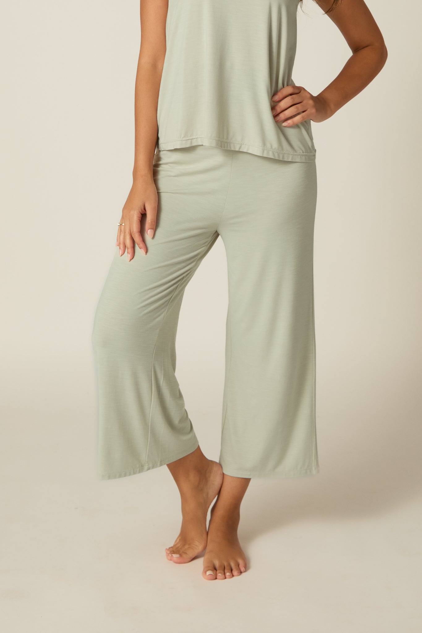 Wide-Leg Capri: Sage: Medium