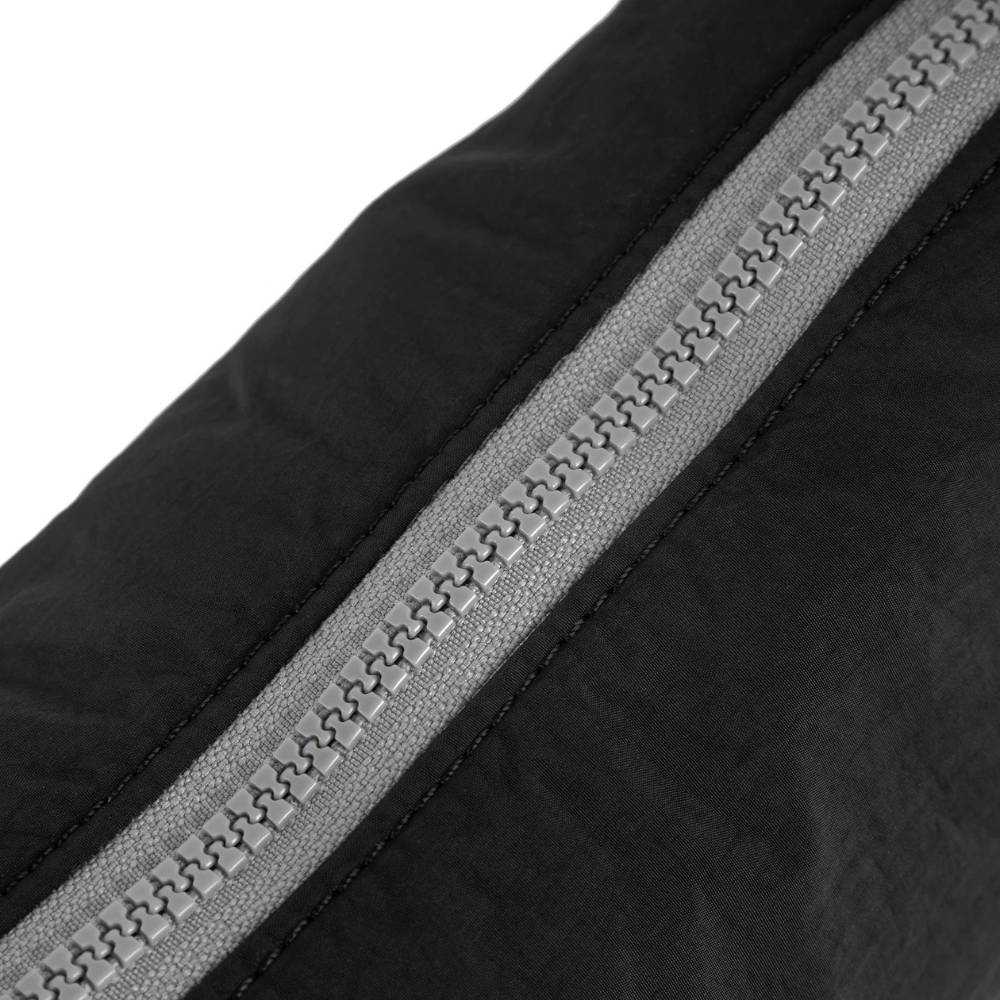 FARRINGDON HALF MOON BAG-BLACK