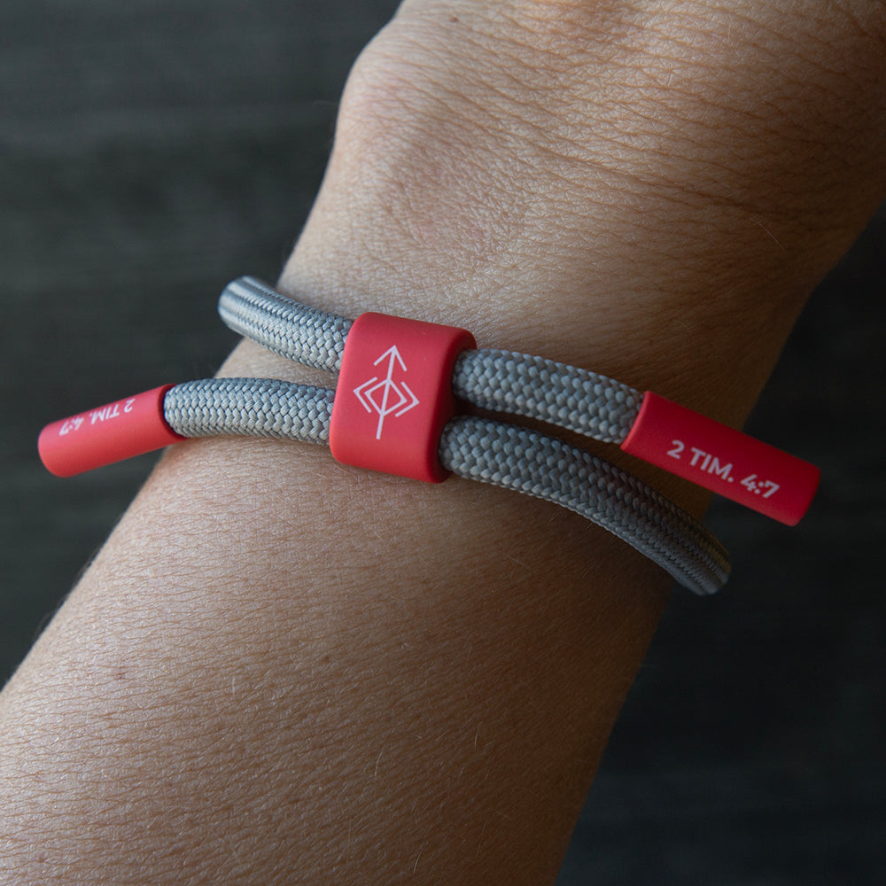 Strong to the End - Bracelet