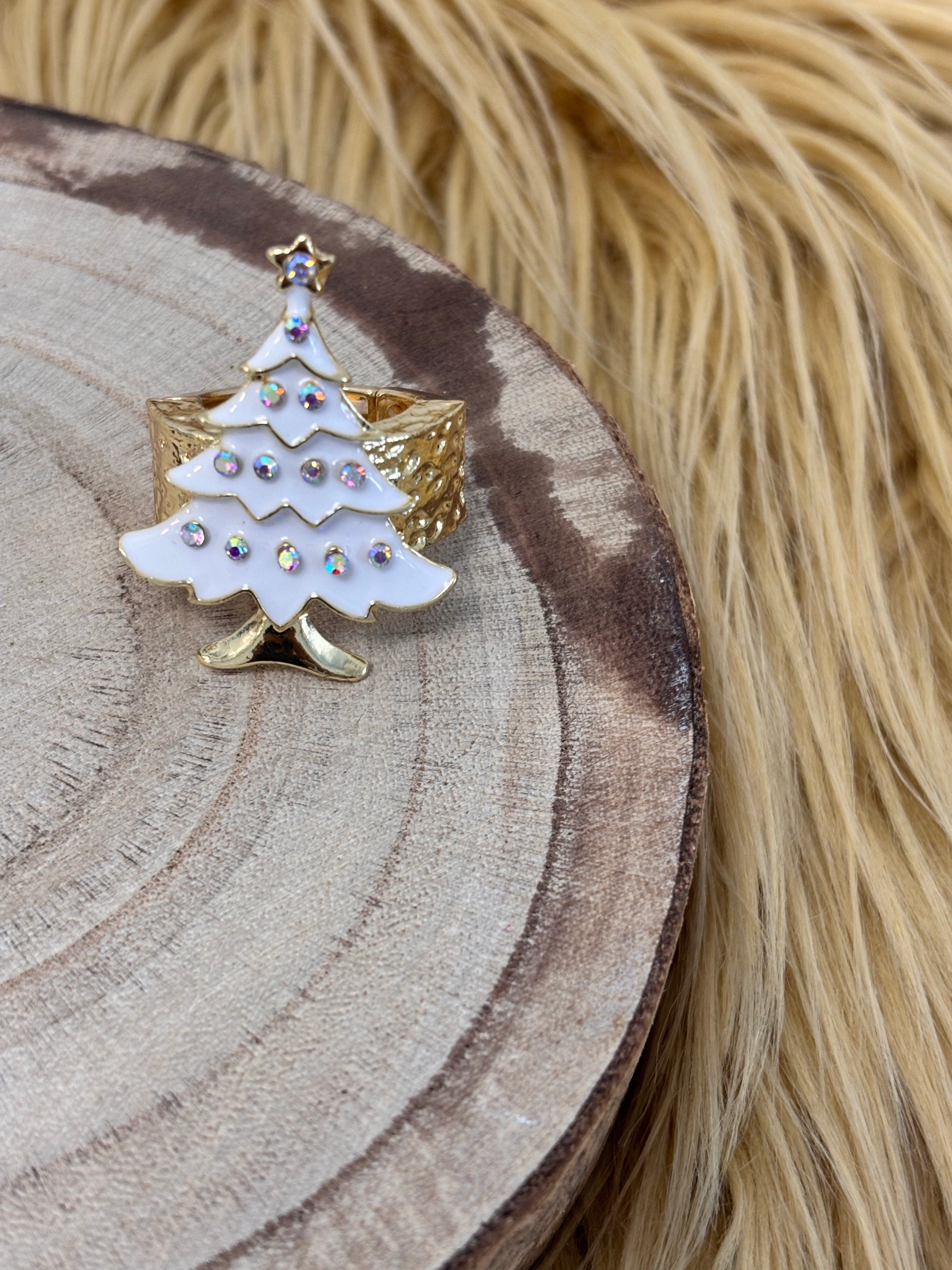 Christmas Tree - White w/Diamond Ornaments Ring