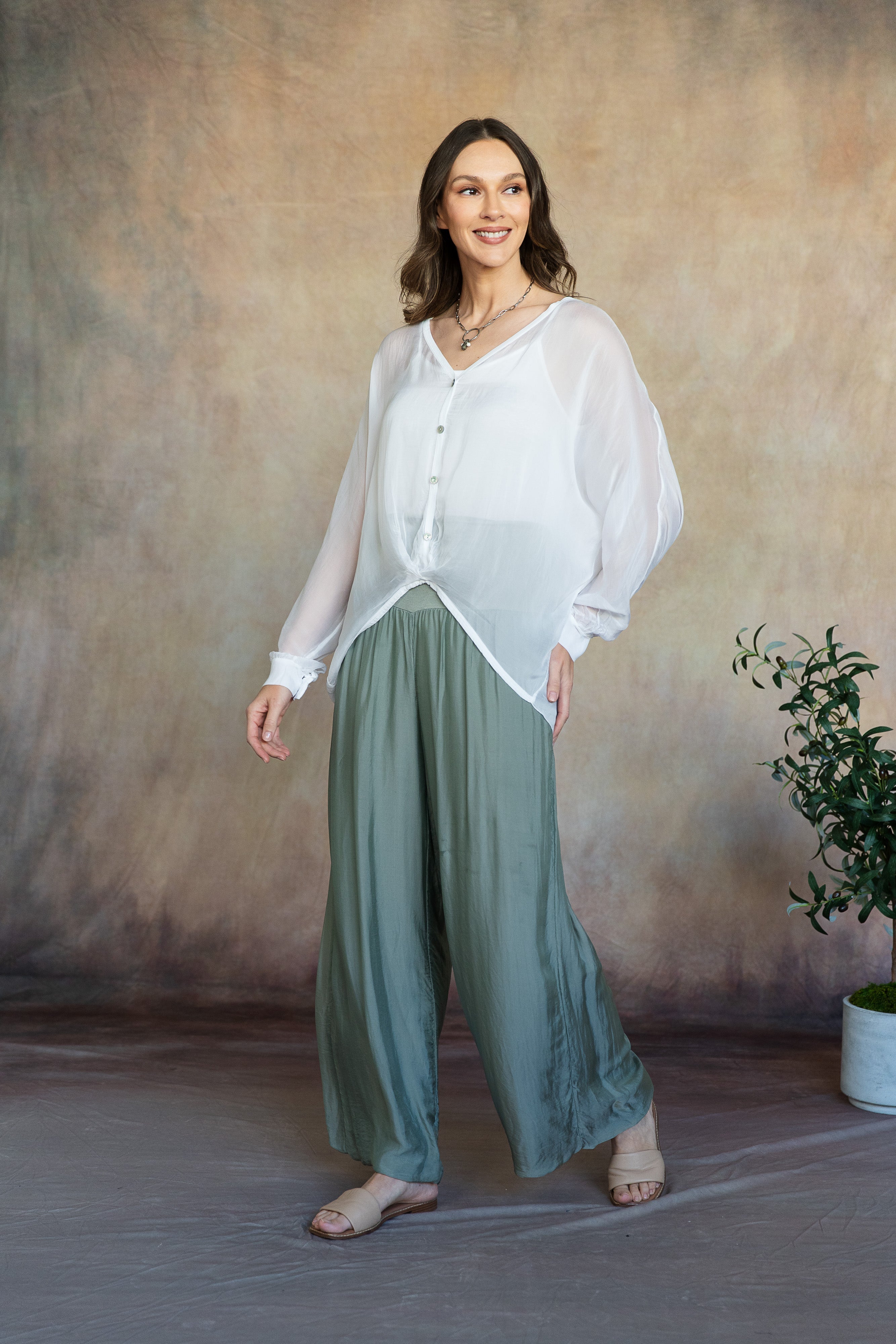 MADELYN SILK PANTS-SAGE-O/S