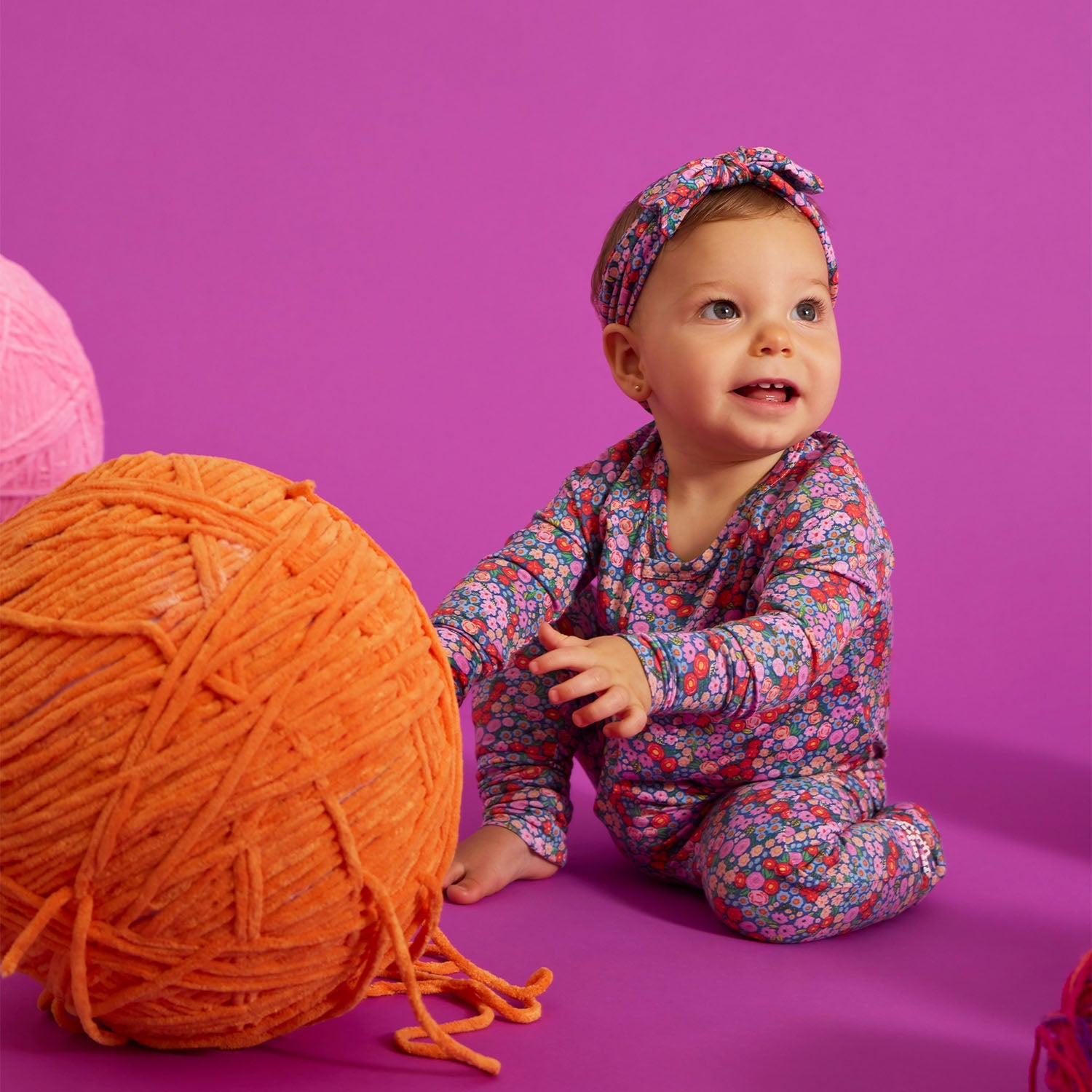Gilded Lily Magnetic Convertible Coverall 6-9 Months