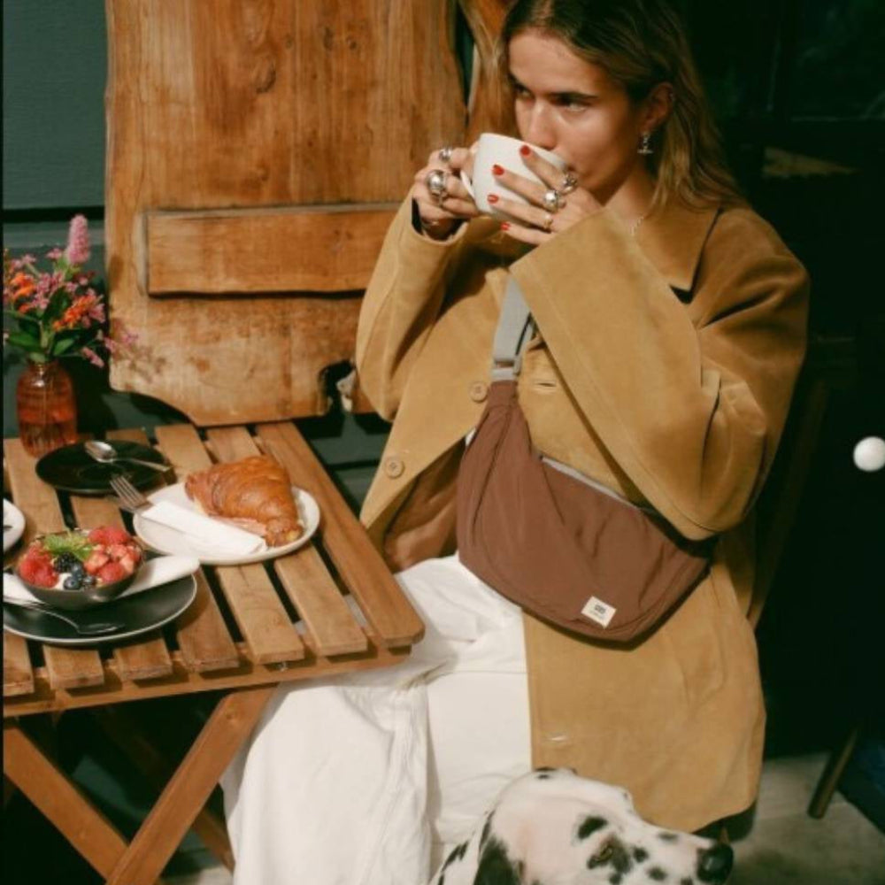FARRINGDON HALF MOON BAG-CHOCOLATE