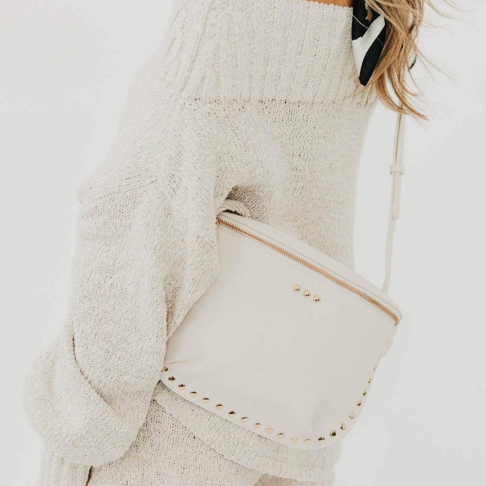 PEBBLE SABRINA STUDDED BUM BAG-CREAM