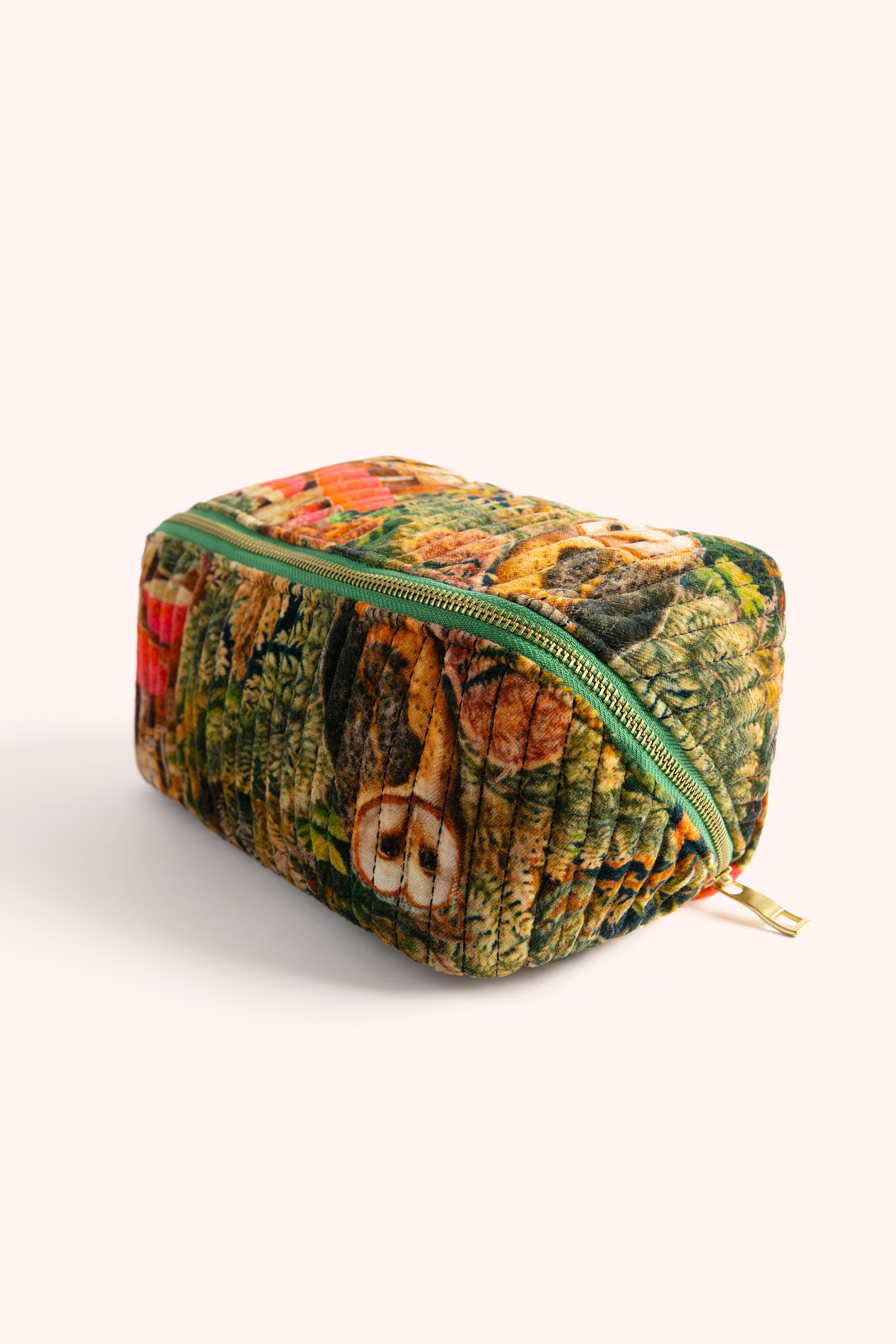 QUILTED MAKE UP BAG-WILD WOODLAND OWL