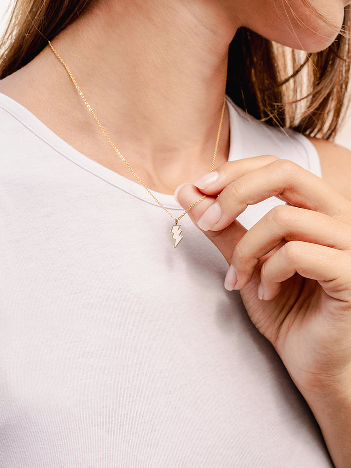 UR ELECTRIC NECKLACE