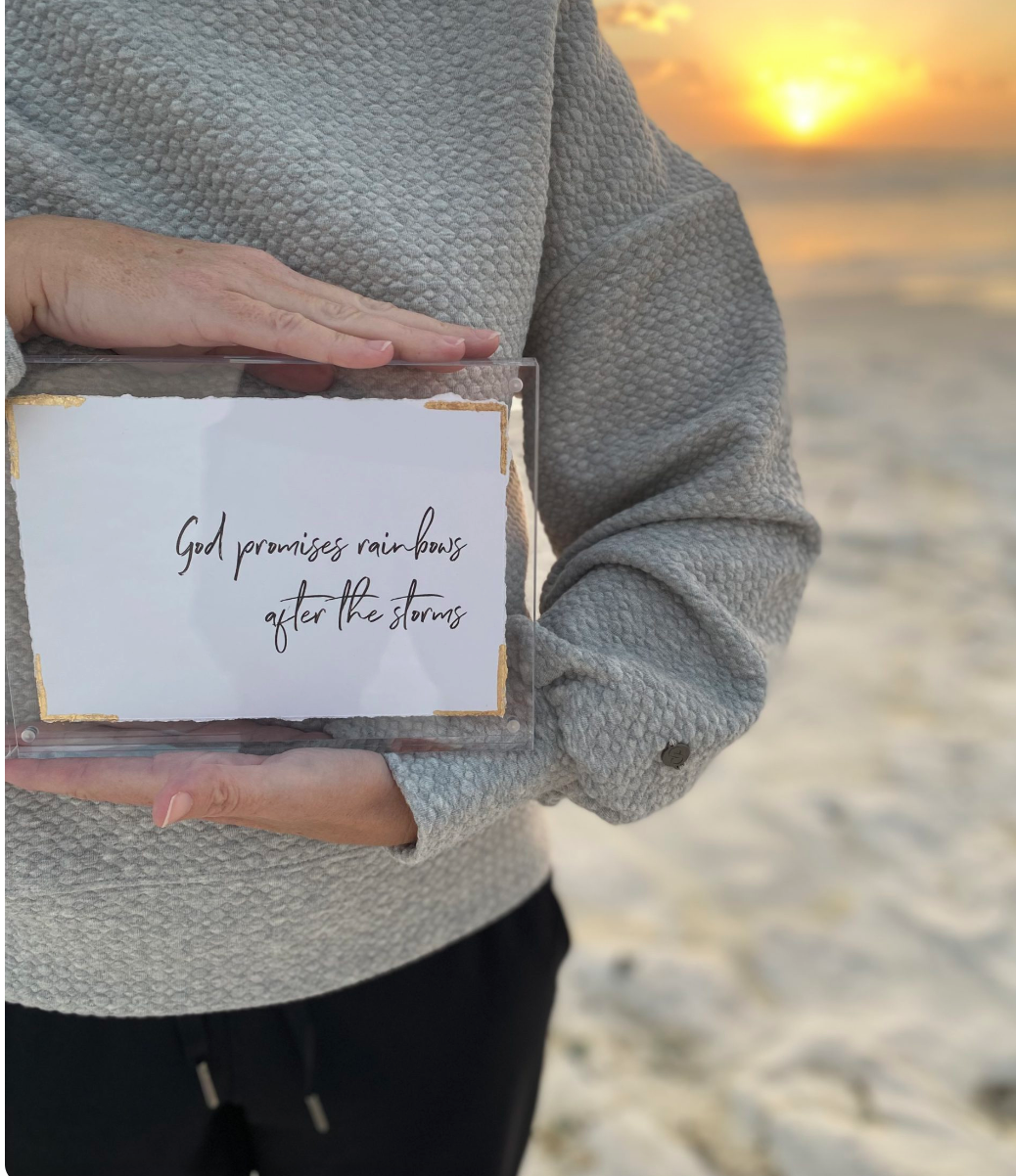6" x 8" Acrylic Frame w/ Gold Accents - God Promises