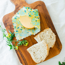 MEDIUM BEESWAX WRAP SET OF 2 WHITE HONEYCOMB