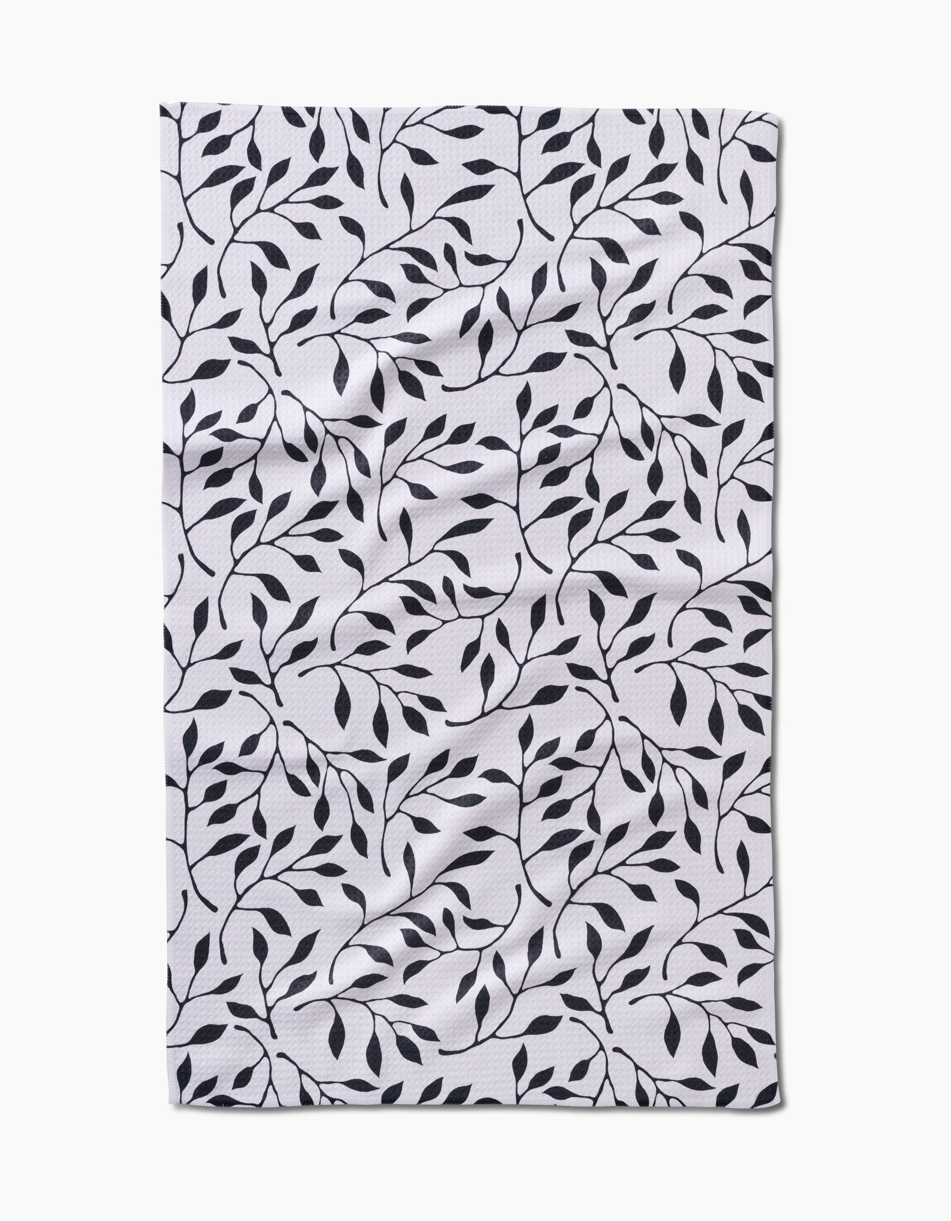 GEOMETRY TOWEL-LAY IT DOWN