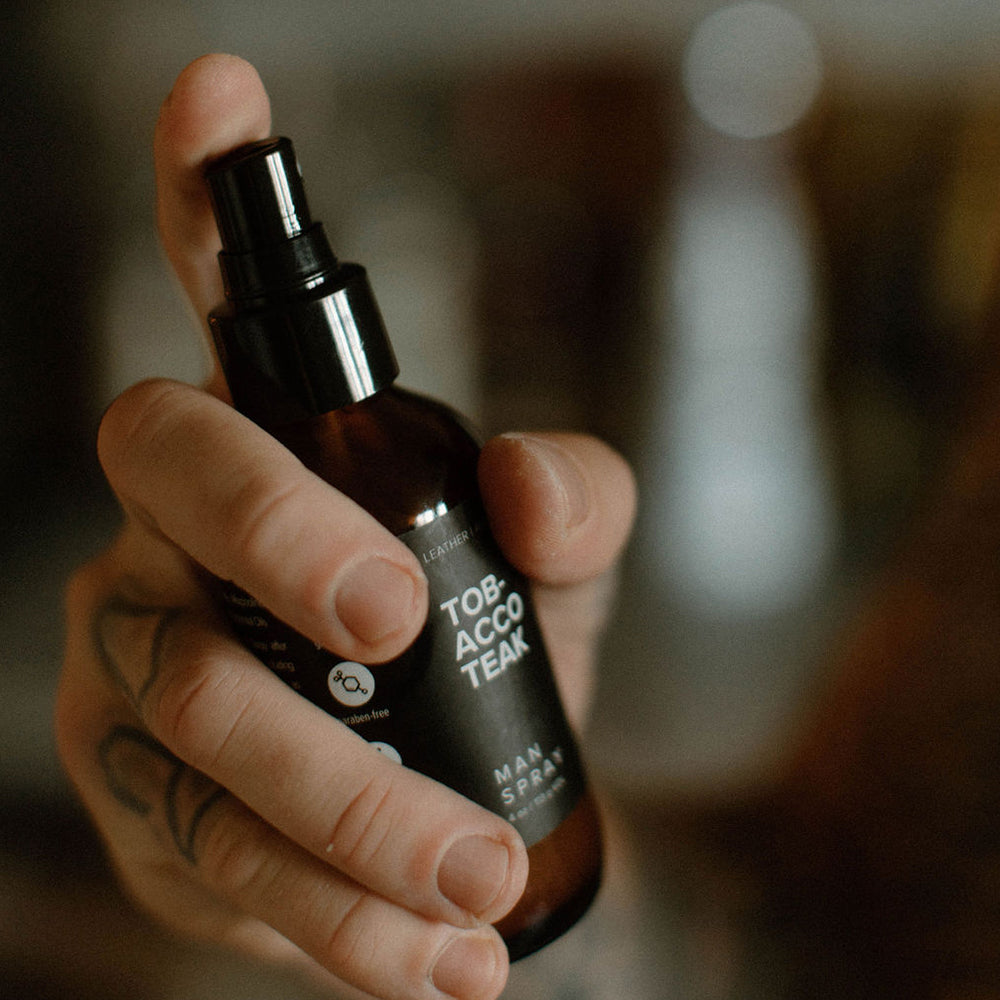 TOBACCO TEAK MAN SPRAY 4 OZ