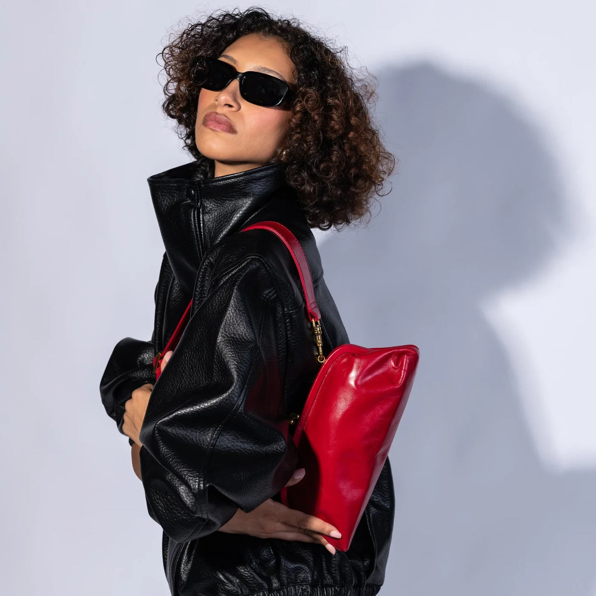 Alba Frame Small Shoulder - True Red