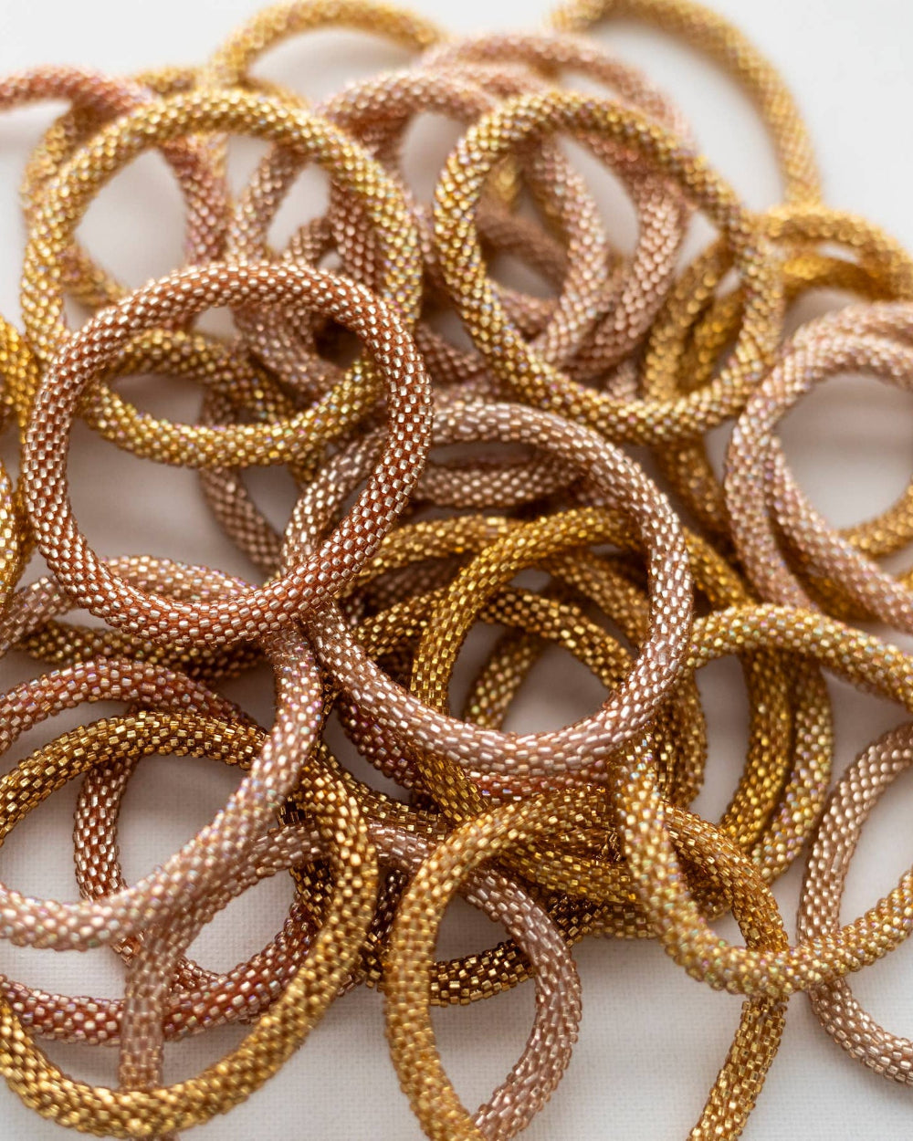 ROLL ON BRACELET- TRES CHIC