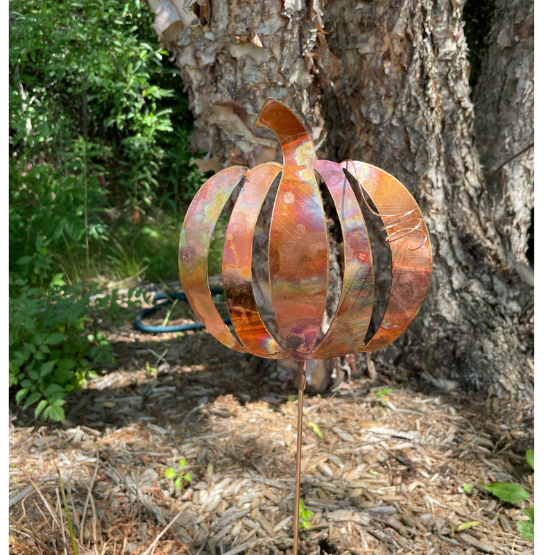 NATURAL COPPER PUMPKIN GARDEN STAKE