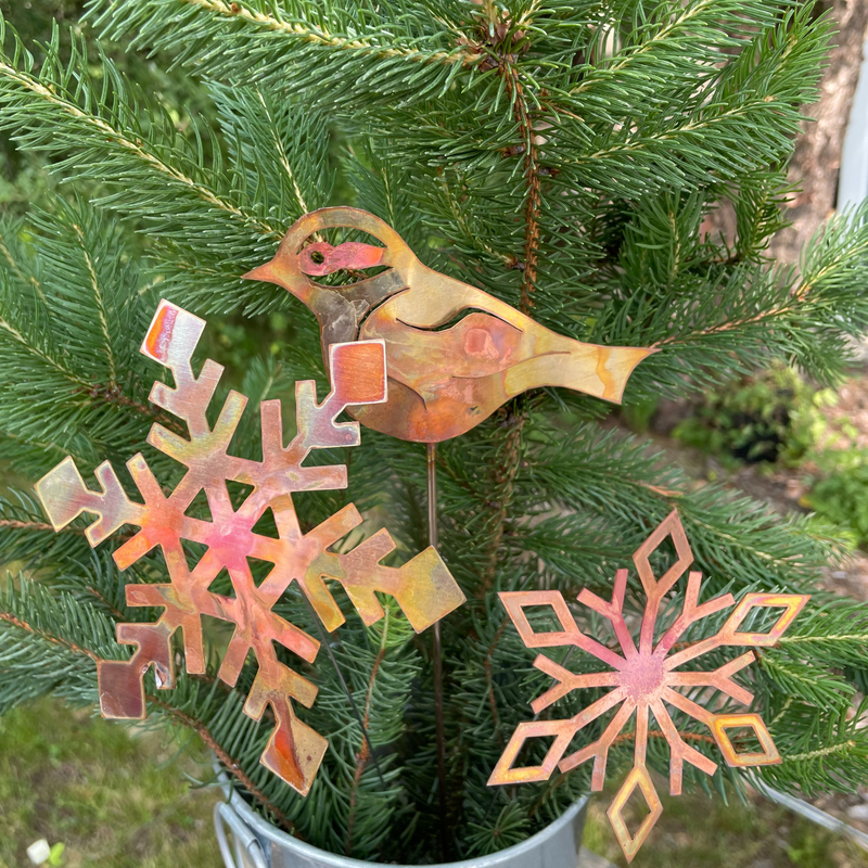 NATURAL COPPER CHICKADEE GARDEN STAKE